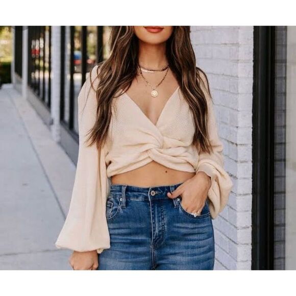 EMORY PARK Peach Ribbed Twist Front Cropped Sweater - Picture 1 of 3